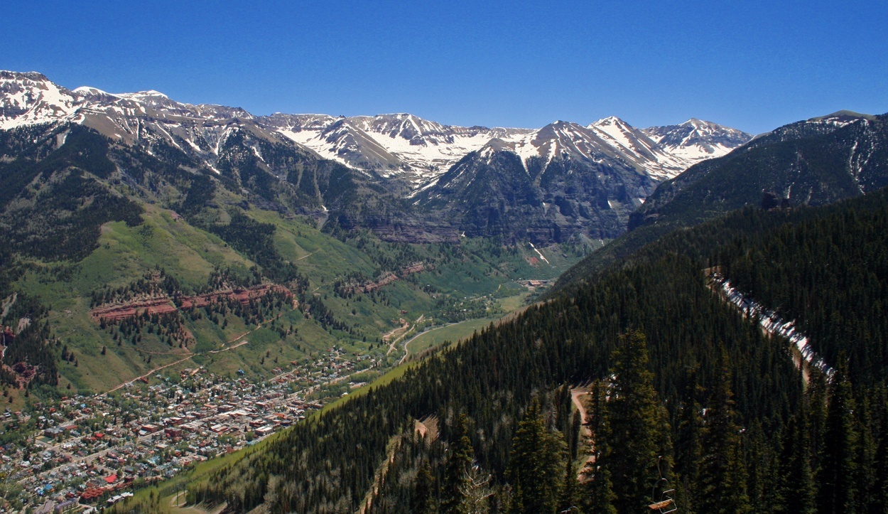 Telluride_from_gondola